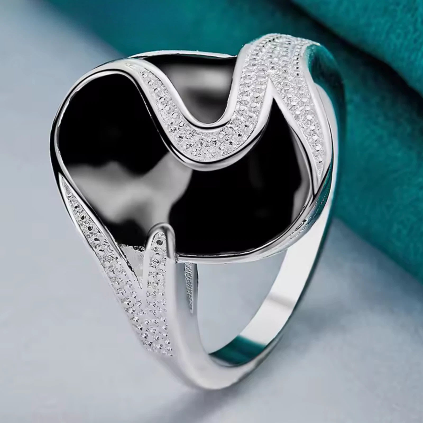 Bague acier inoxydable Pierre onyx  Bague Design Moderne Pavé Zircon